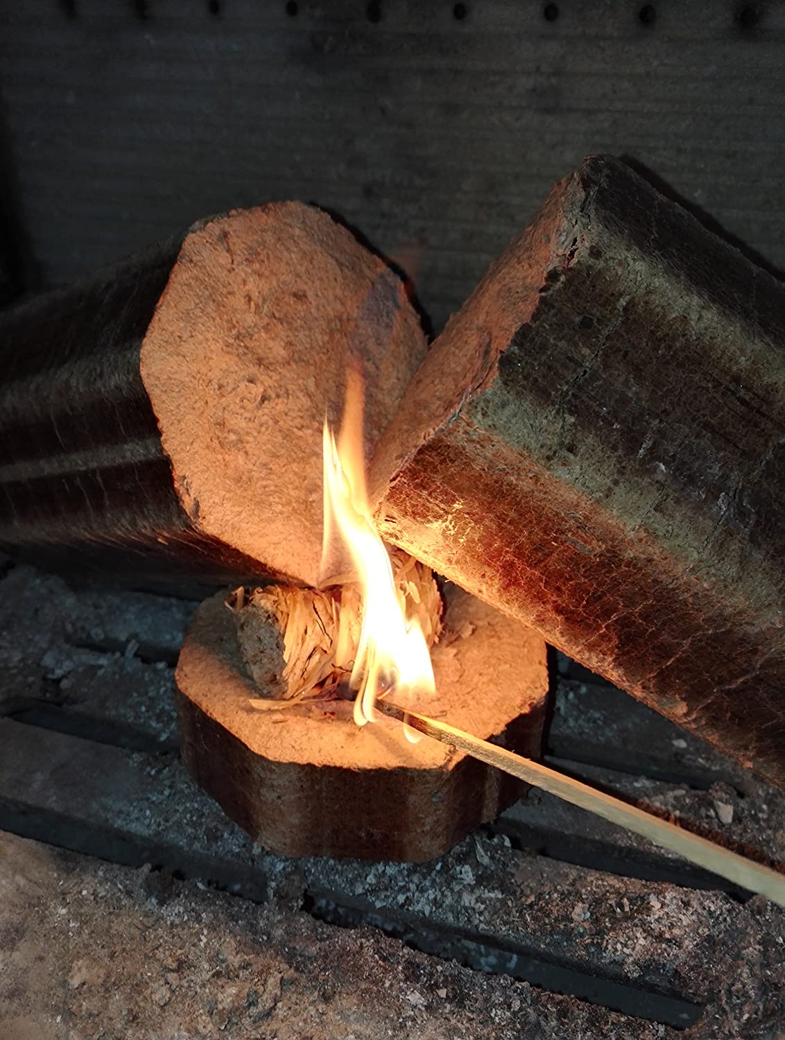 Log-Barn Allume-feu en Bois écologiques naturels
